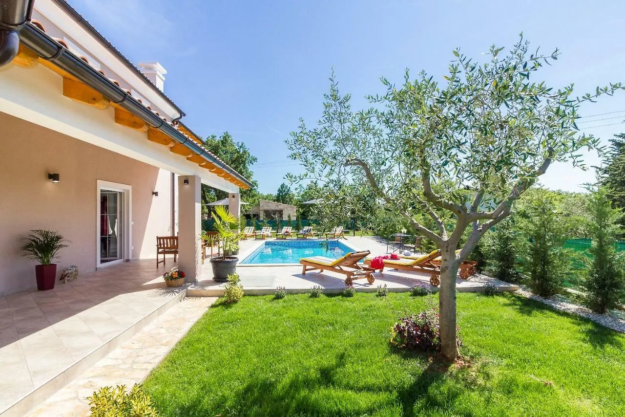 Villa Luxurious Mediterranean House Kavran